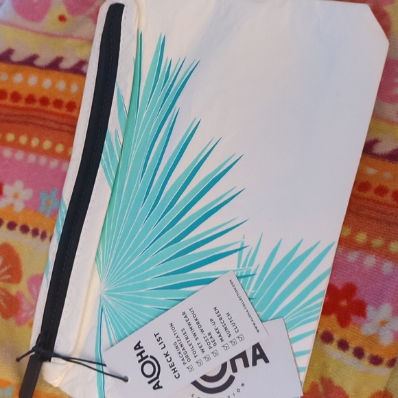 Aloha Collection tropical fan palms small pouch new with tags - Picture 2 of 2